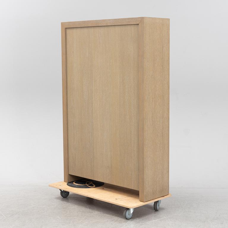 An oak bookcase from Slettvoll.