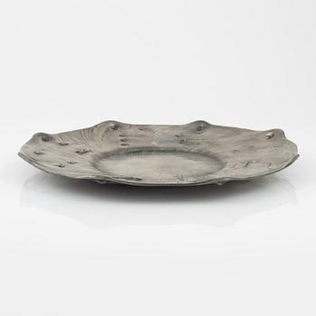 An art noveau pewter charger by Olof Ahlberg, dated 1941.