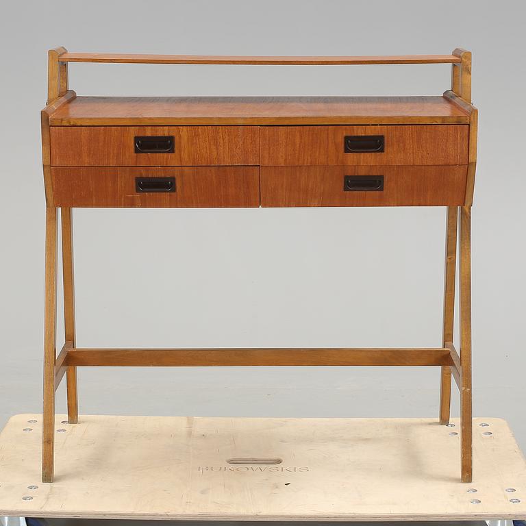 SKRIVBORD, 1950/60-tal.