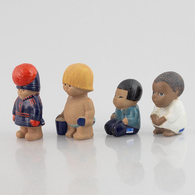 Lisa Larson, figuriner, 8 st, stengods, Gustavsberg, ur serien "All världens barn".