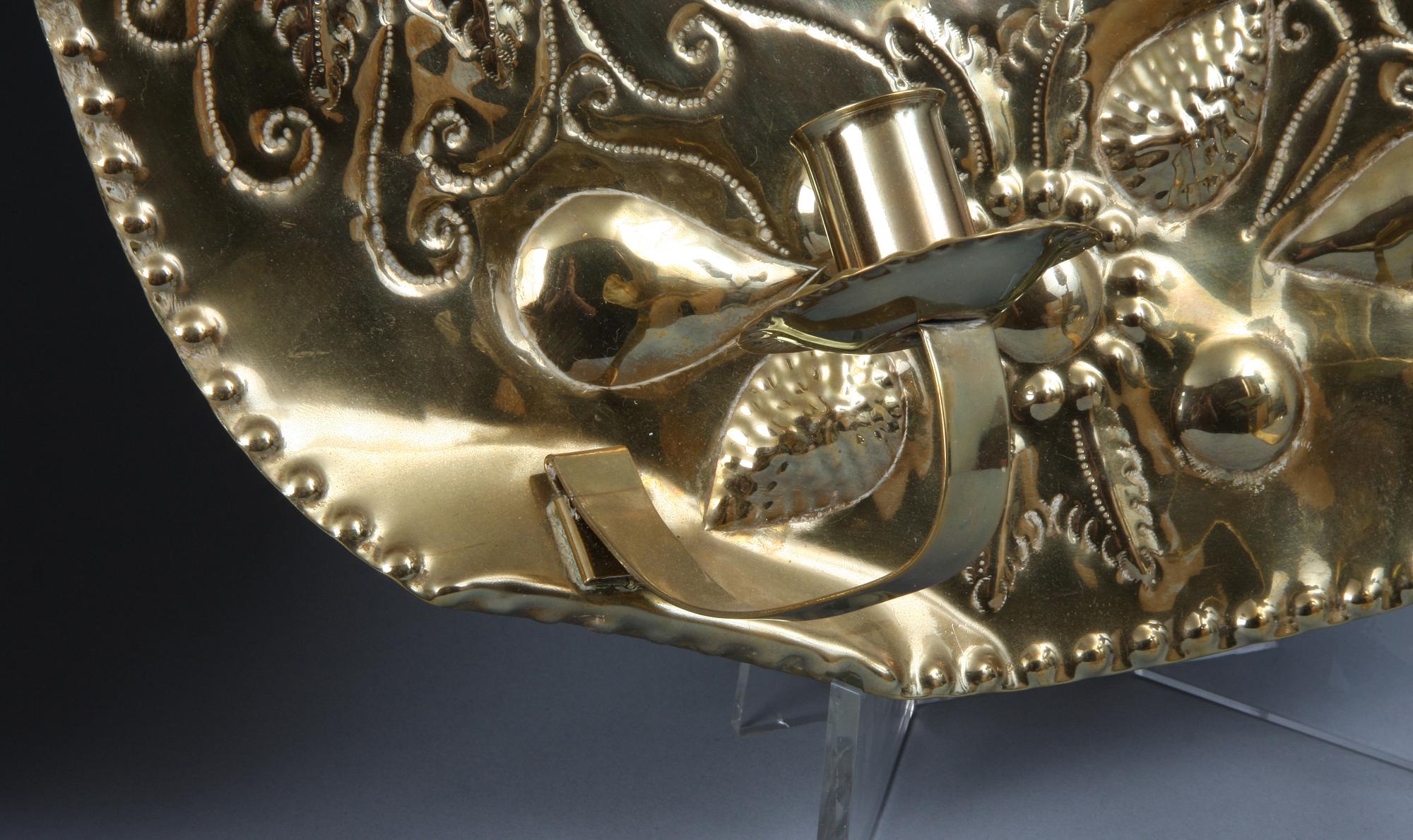 LJUSPLÅTAR, ett par, mässing, barockstil. 1800/1900-tal.