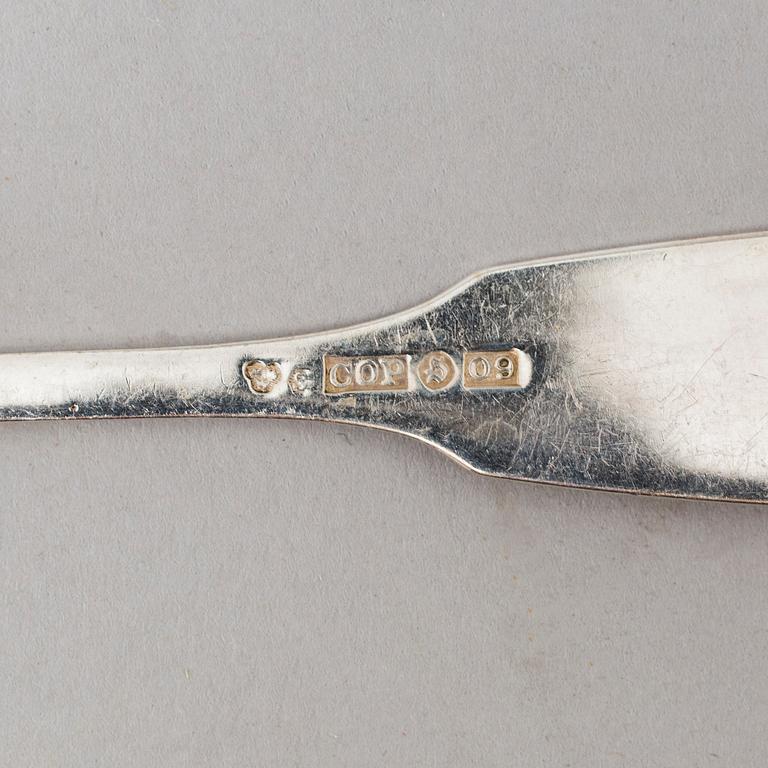 a lot of 24 silver spoons by C O Persson AB in Haparanda, Sweden. Weight ca 522 grams.