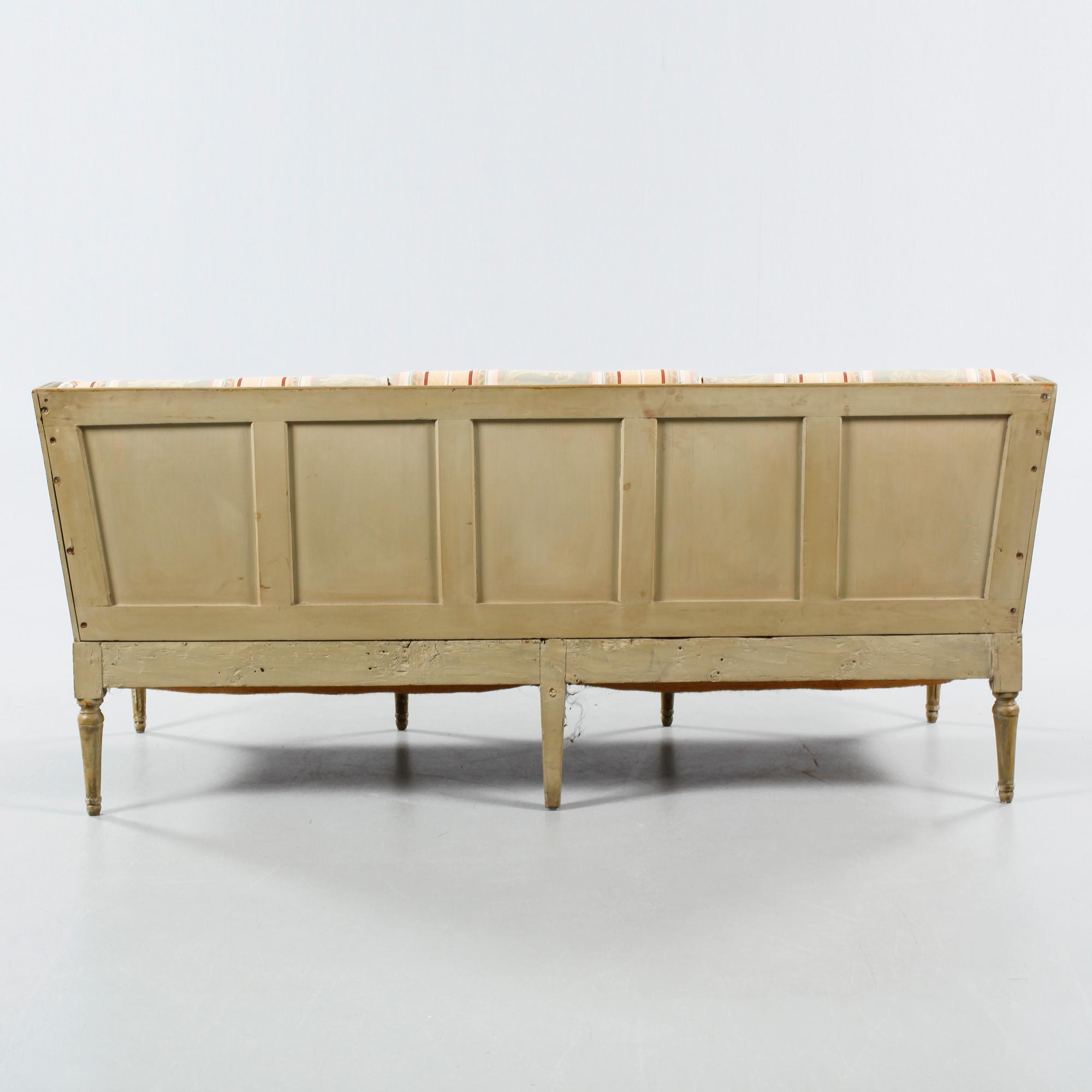 A gustavian sofa, 18th century.