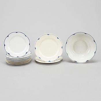 A 34-piece tableware set 'Pekka' for Arabia, Finland 1930/40s.