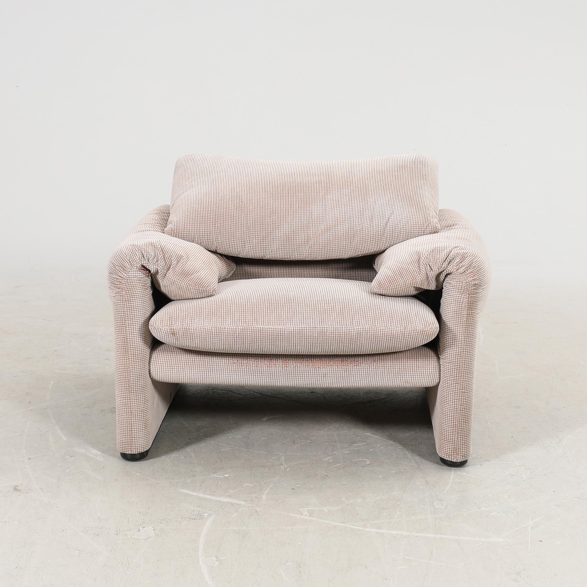 Vico Magistretti, fåtölj, "Maralunga", Cassina, Italien.