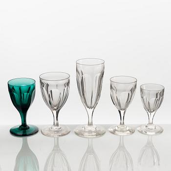 A Baccarat glass service, 147 pieces. France, early 20th Century.