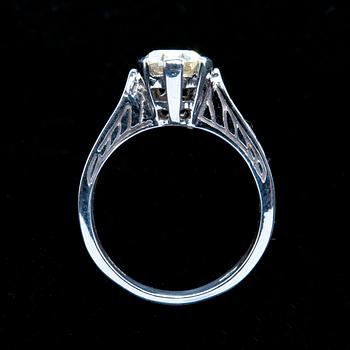 RING, briljantslipad diamant ca 1.5 ct, J-K/vs.