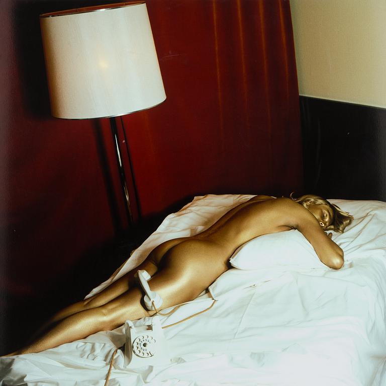 Kira Gluschkoff, "Gold".