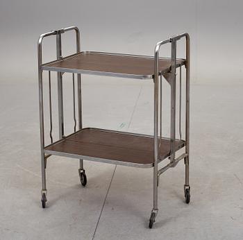 SERVERINGSVAGN, 1900-talets mitt.