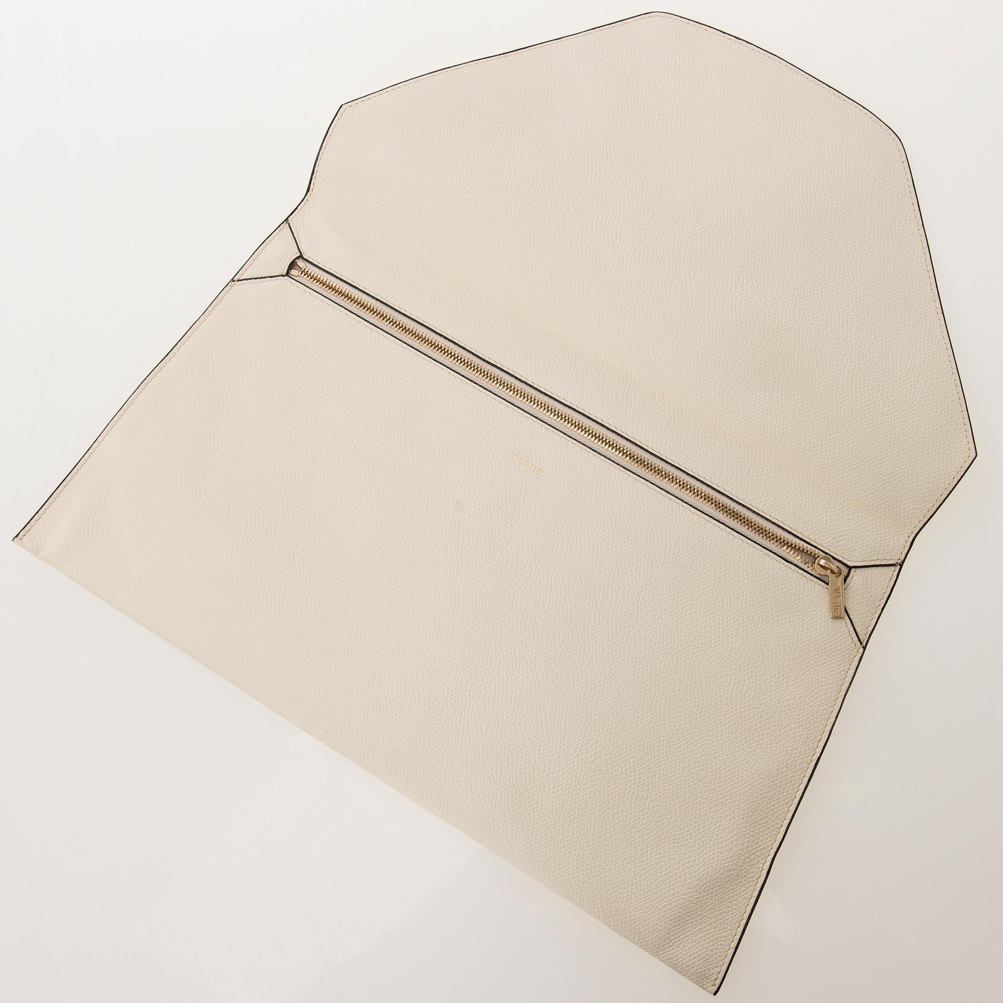 VALEXTRA, Envelope clutch.
