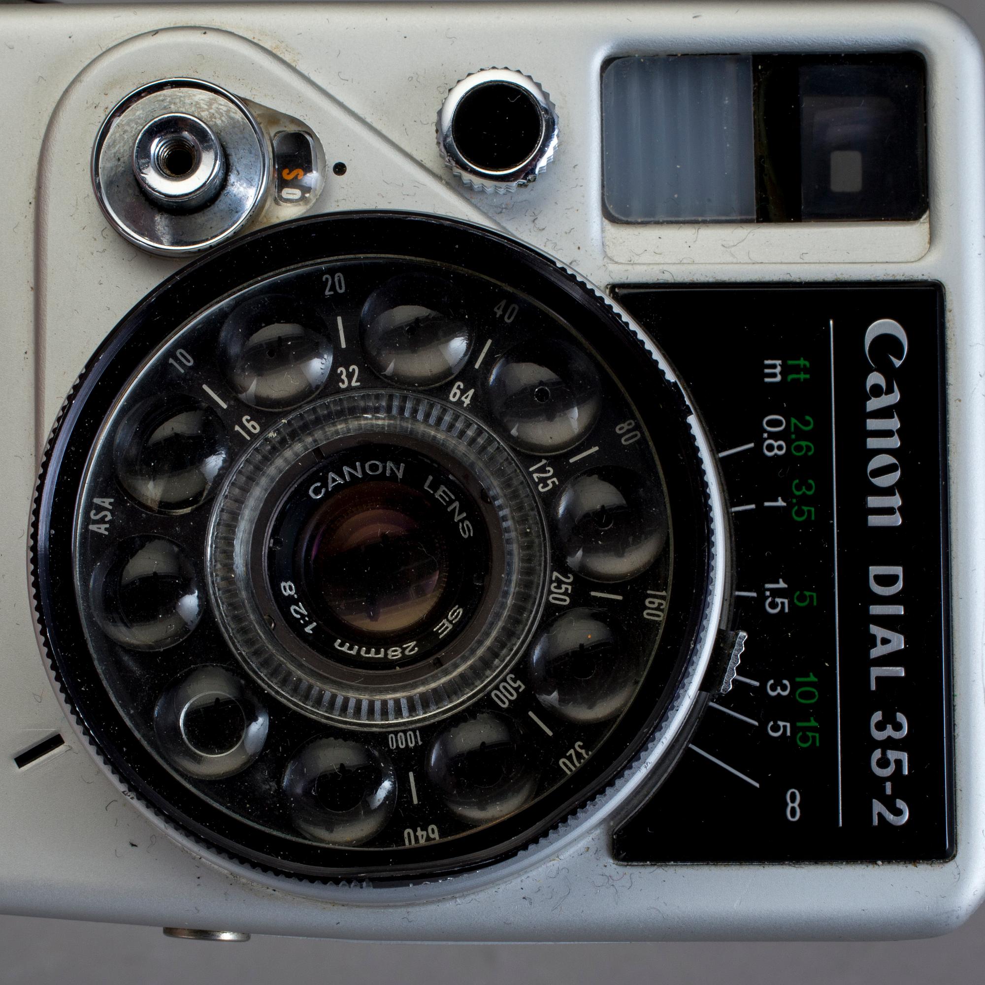 KAMERA, Canon Dial 35-2, Japan, 1968-71.