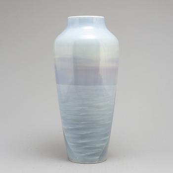 A large porcelain vase from Kaestner Saxonia, Germany.