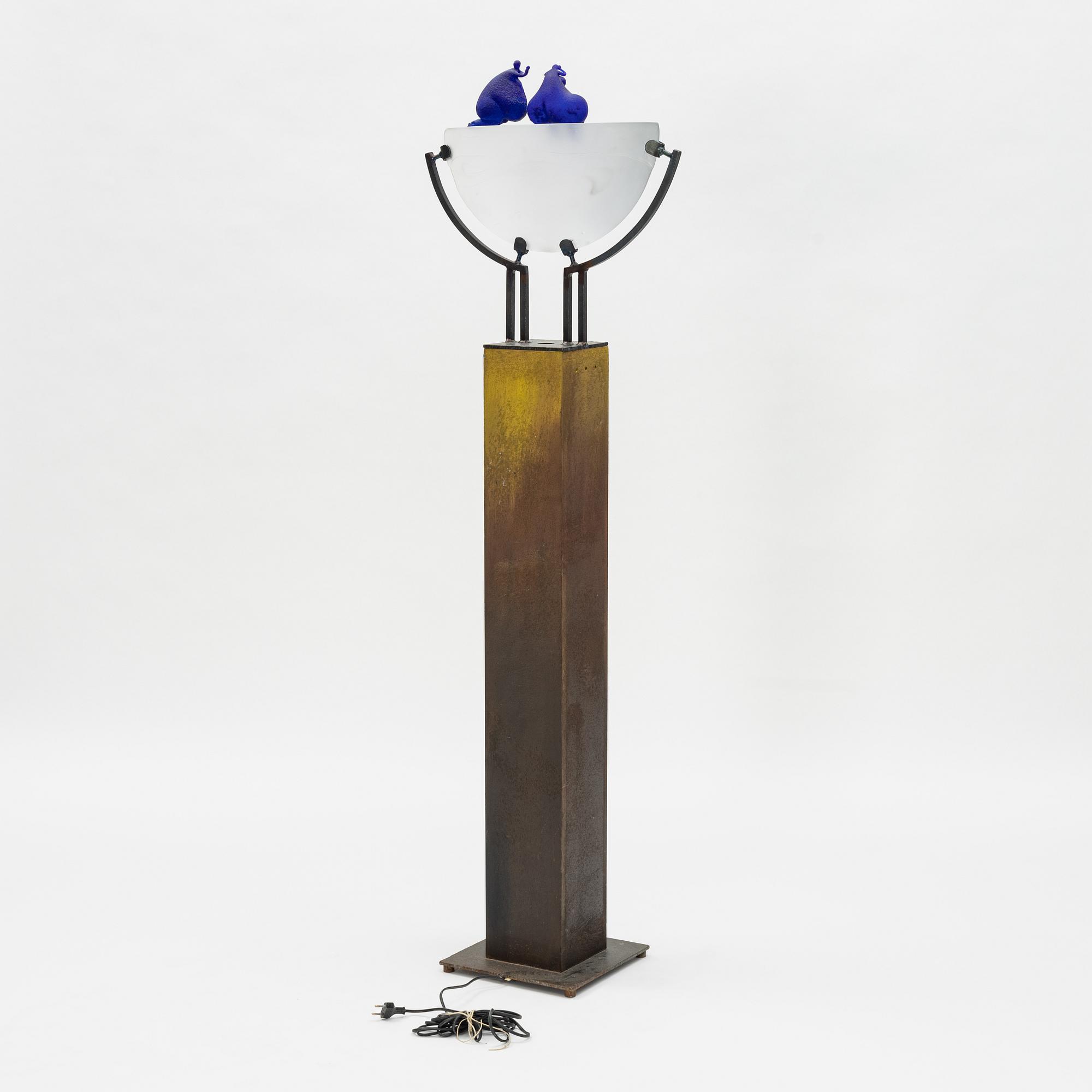 Kjell Engman, a unique glass sculpture, "Blå folket", Kosta Boda.