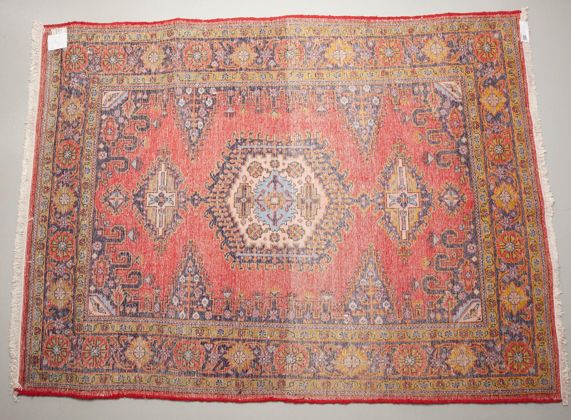 MATTO, Arak, Iran. Ca 210x155 cm.