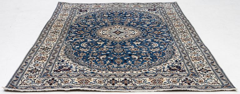 Matta, Nain, ca 300 x 192 cm.