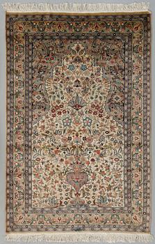 MATTA, Pakistan, old, bär inskription, 190 x 126 cm.