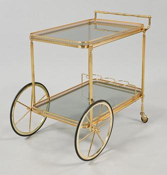 SERVERINGSVAGN, 1900-talets andra hälft.