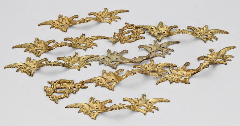 MÖBELBESLAG, 10 st, rokokostil, 1800-talets andra hälft.