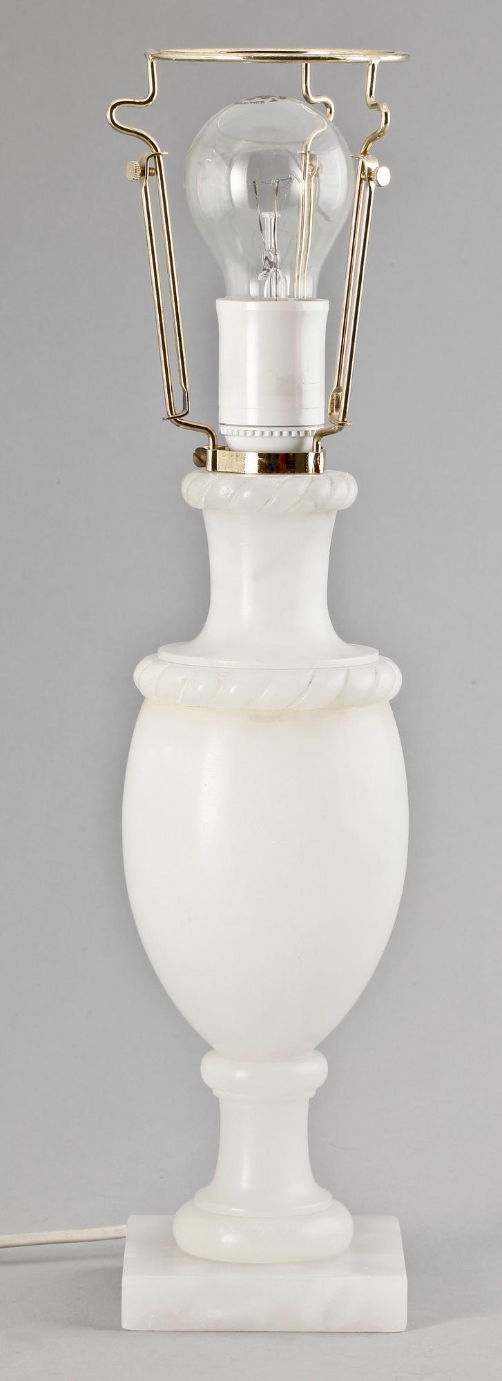 BORDSLAMPA, alabaster, Italien 1900-tal.