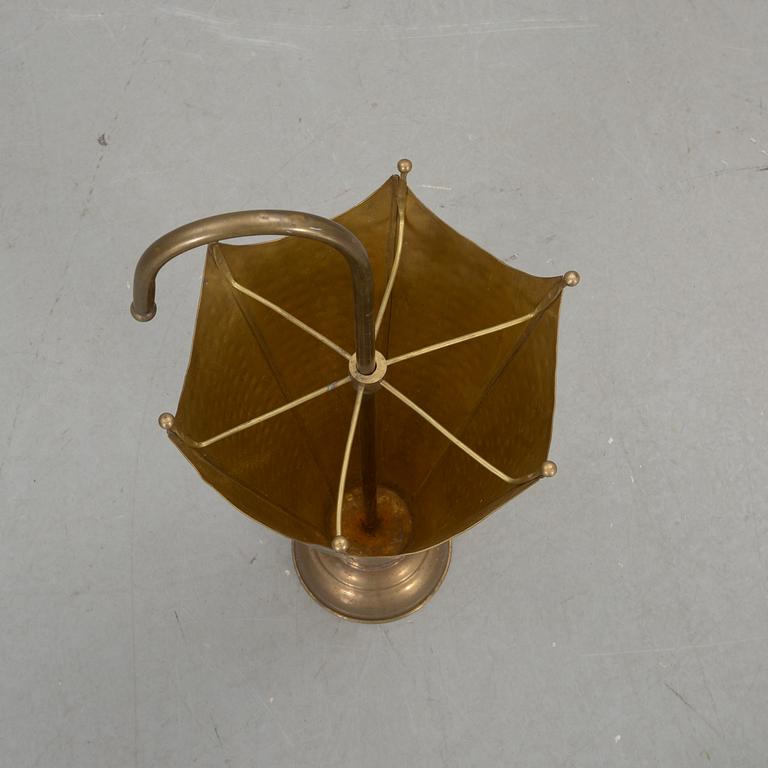 PARAPLYSTÄLL, mässing, 1900-talets andra hälft.