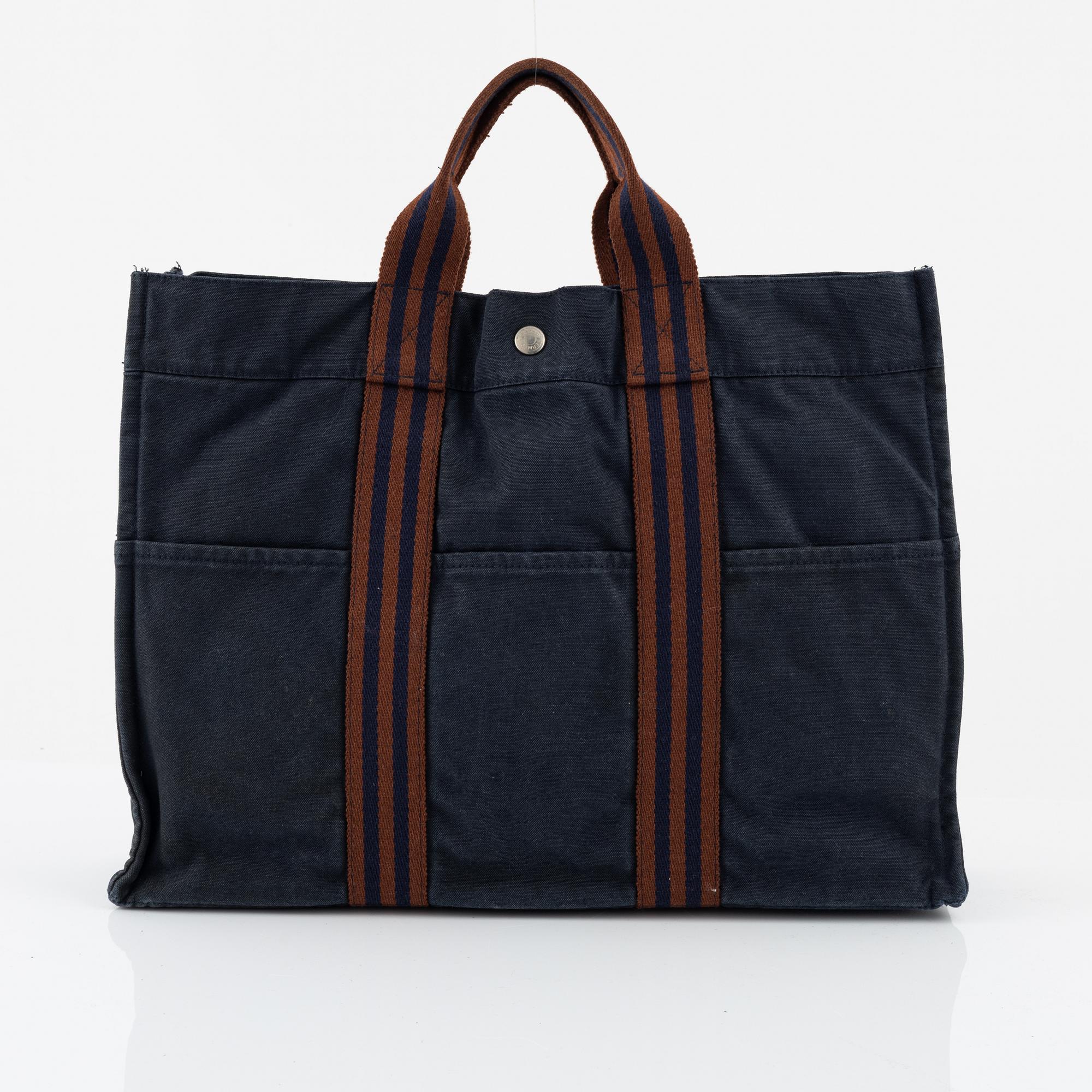 Hermès, A "Fourre Tout" canvas tote bag.