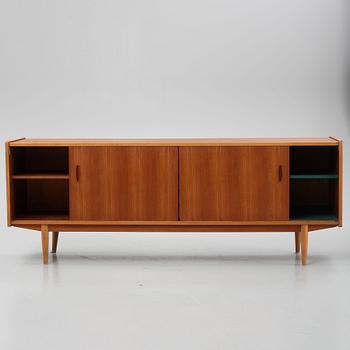 Nils Jonsson, sideboard, "Trio", Hugo Troeds, Bjärnum, 1960-tal.