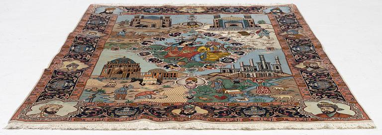 A Tabriz carpet, c. 199 x 151 cm.