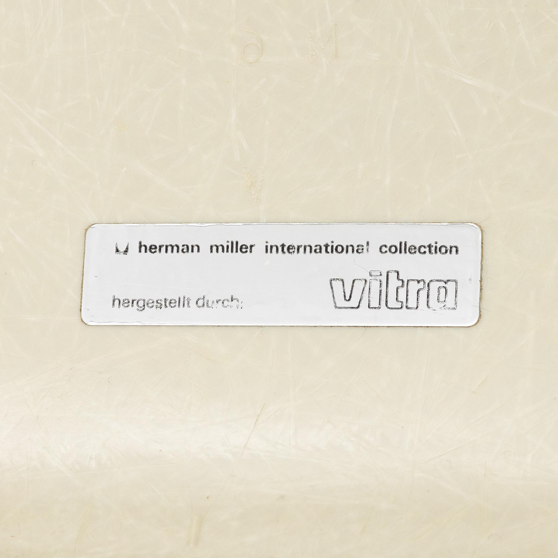 Charles & Ray Eames, Stolar, 4 st, "DSR Plastic Chair", Herman Miller & Vitra.