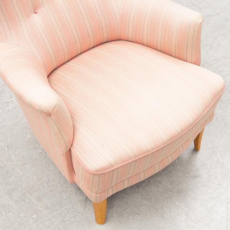 A 'Farmor' easy chair by Carl Malmsten for O.H. Sjögren, second half of the 20th Century.