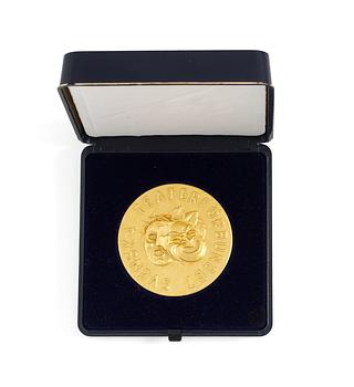 A MEDAL, The Swedish Theatre Association goldmedal for an extraordinary artistic contribution 1994.