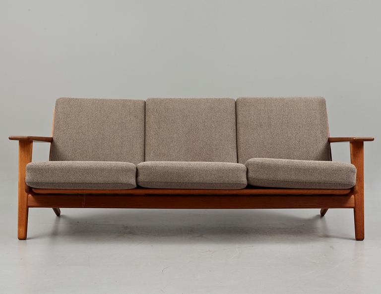 SOFFA, "GE-290", Hans J Wegner, Getama, Danmark, 1900-talets andra hälft.