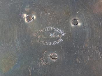 LJUSSTAKAR, ett par, mässing, barockstil, 1900-talets första hälft.