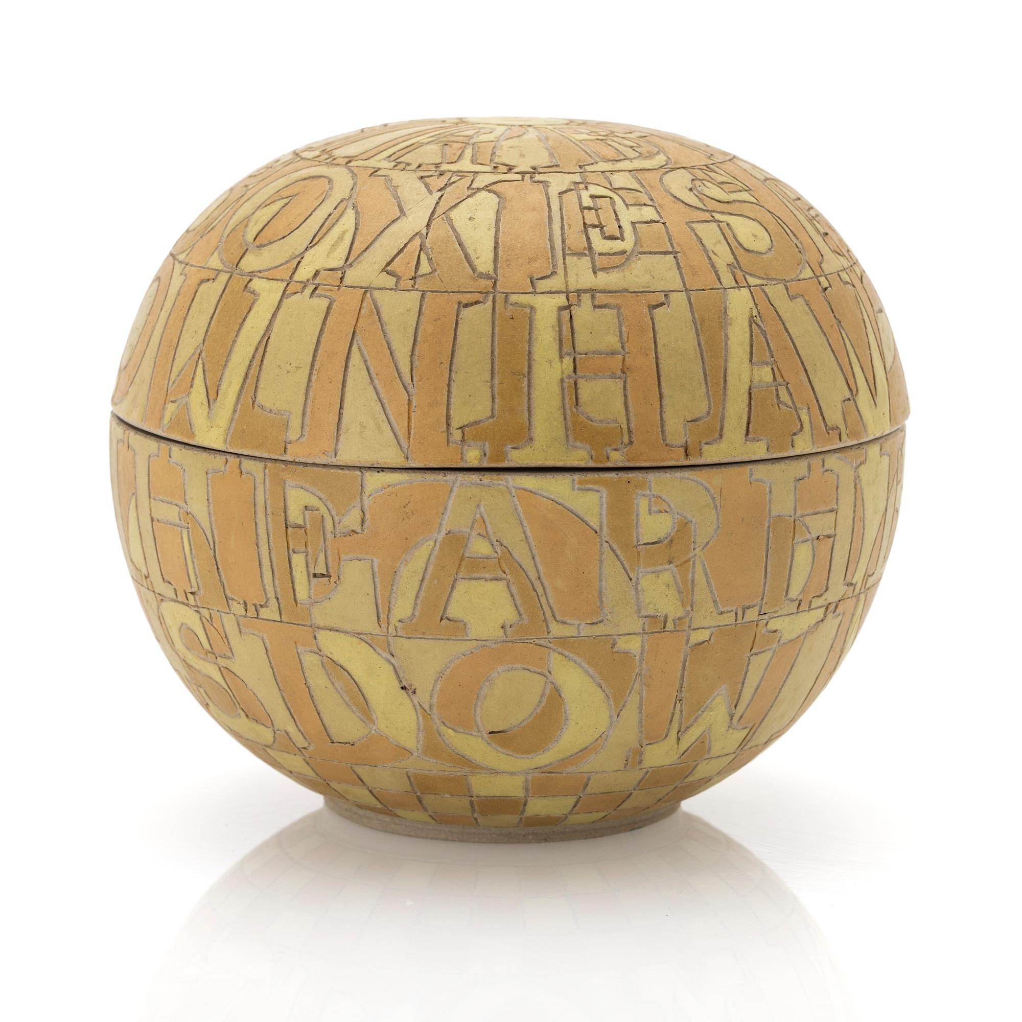 Bo Kristiansen, Ash container with lid, stoneware, Denmark.