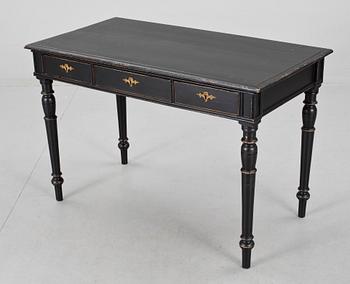 SKRIVBORD, nyrenässans, 1800-talets slut.