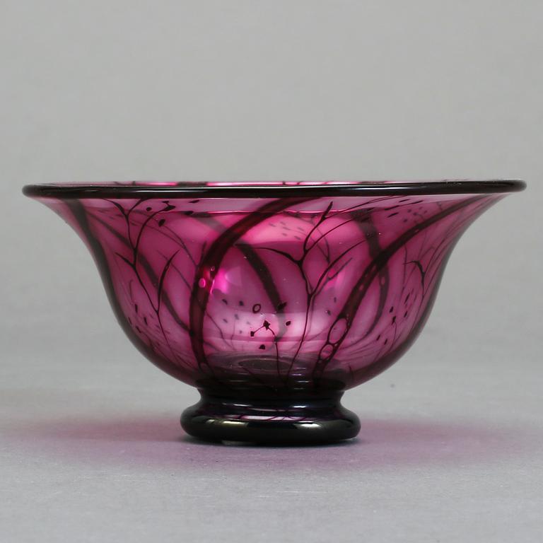 SKÅL, glas, graal, Eva Englund, Orrefors, signerad.