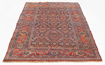 An antique Bidjar carpet, ca 251-260 x 136 cm.