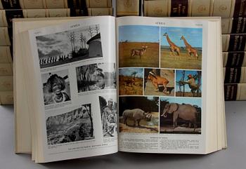 BOK, 24 vol, "Encylopaedia Britannica".