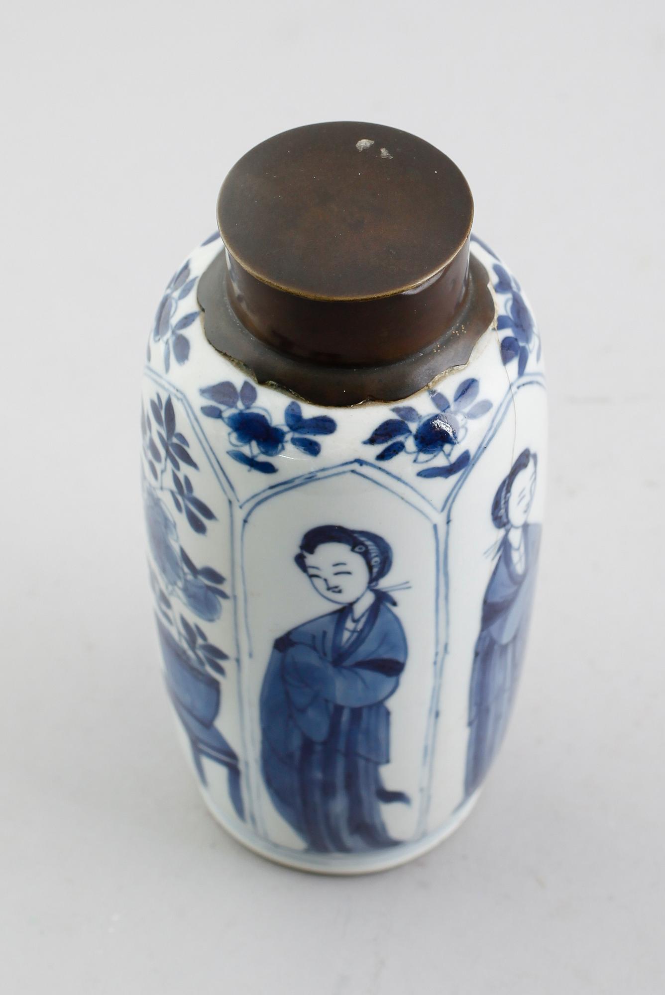 VAS, porslin, Kina, Kangxi 1662-1722.
