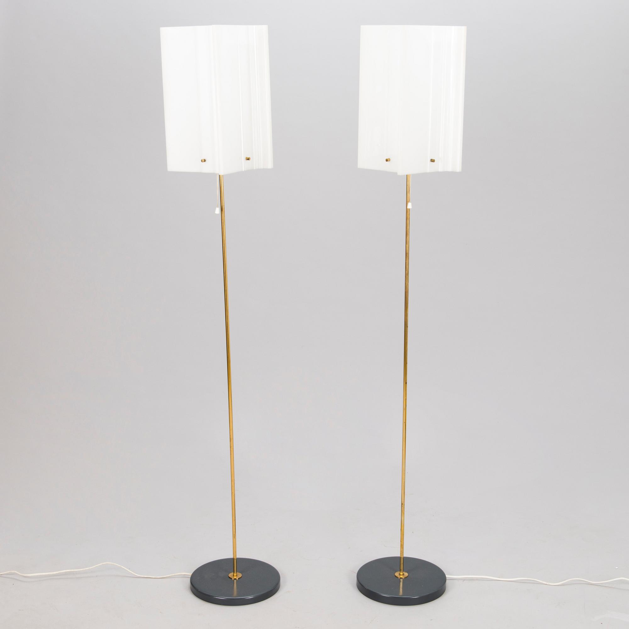 YKI NUMMI, a pair of 1960s '30-008' floorlamps for Orno. Finland.