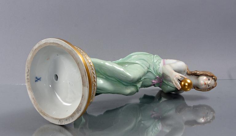 FIGURIN, porslin, Meissen.