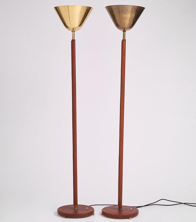 Carl-Axel Acking, a pair of floor lamps model "2646", Bröderna Malmströms Metallvarufabrik, Malmö 1940s-50s.