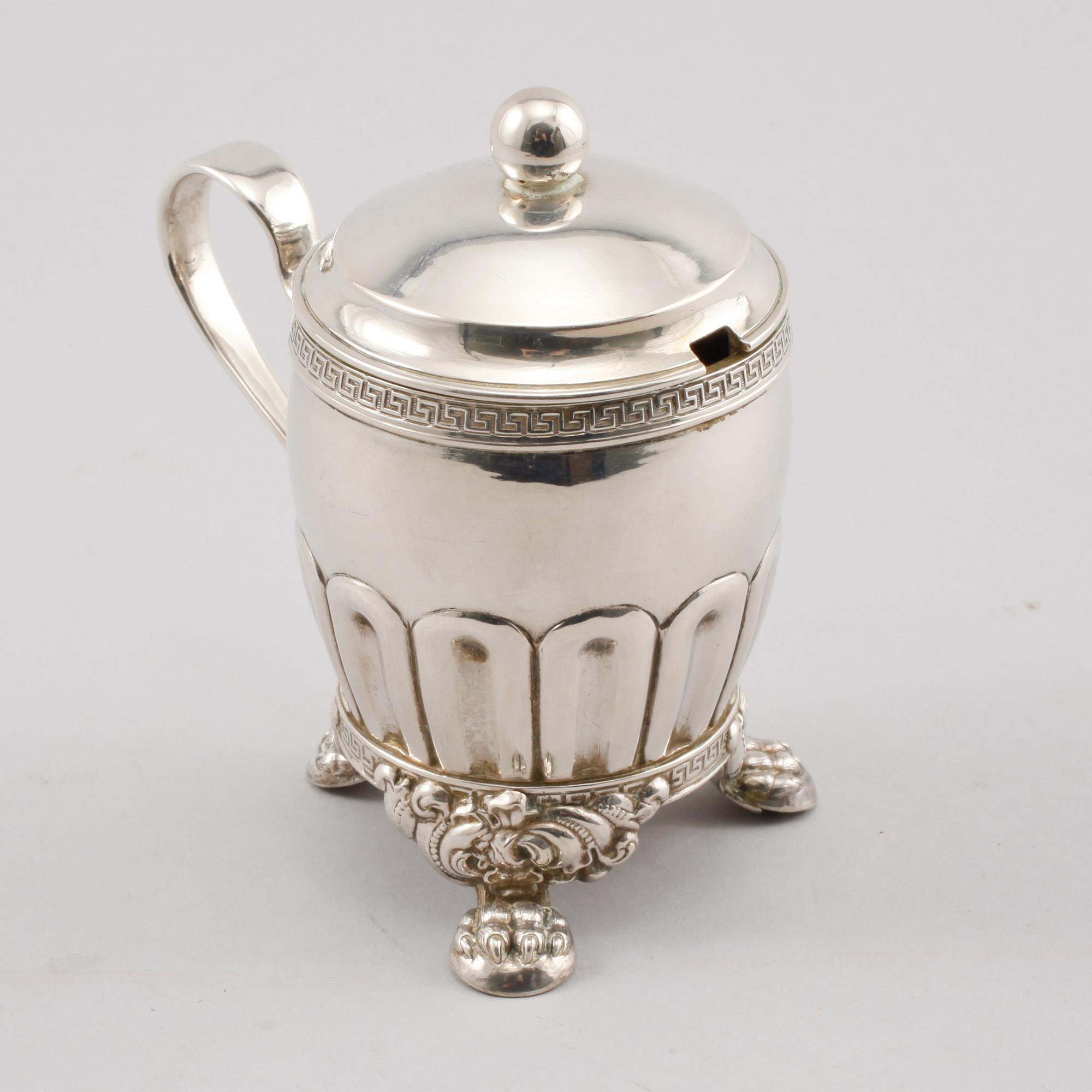 SENAPSKANNA, silver och glas, Carl Tengstedt, Göteborg, 1846, vikt exklusive glas 157 g.