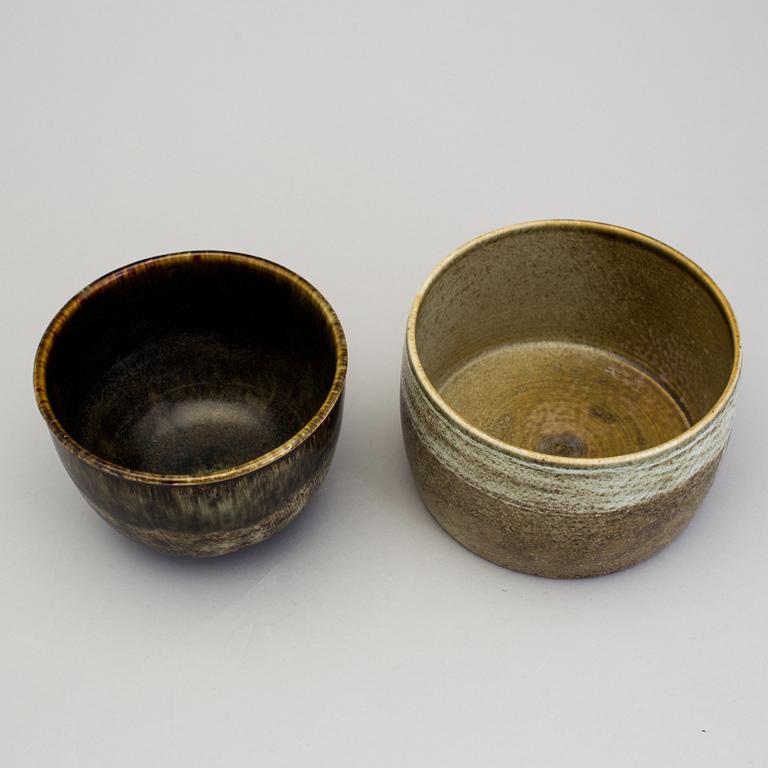 STIG LINDBERG, two stoneware bowls, Gustavsberg 1960/70s.