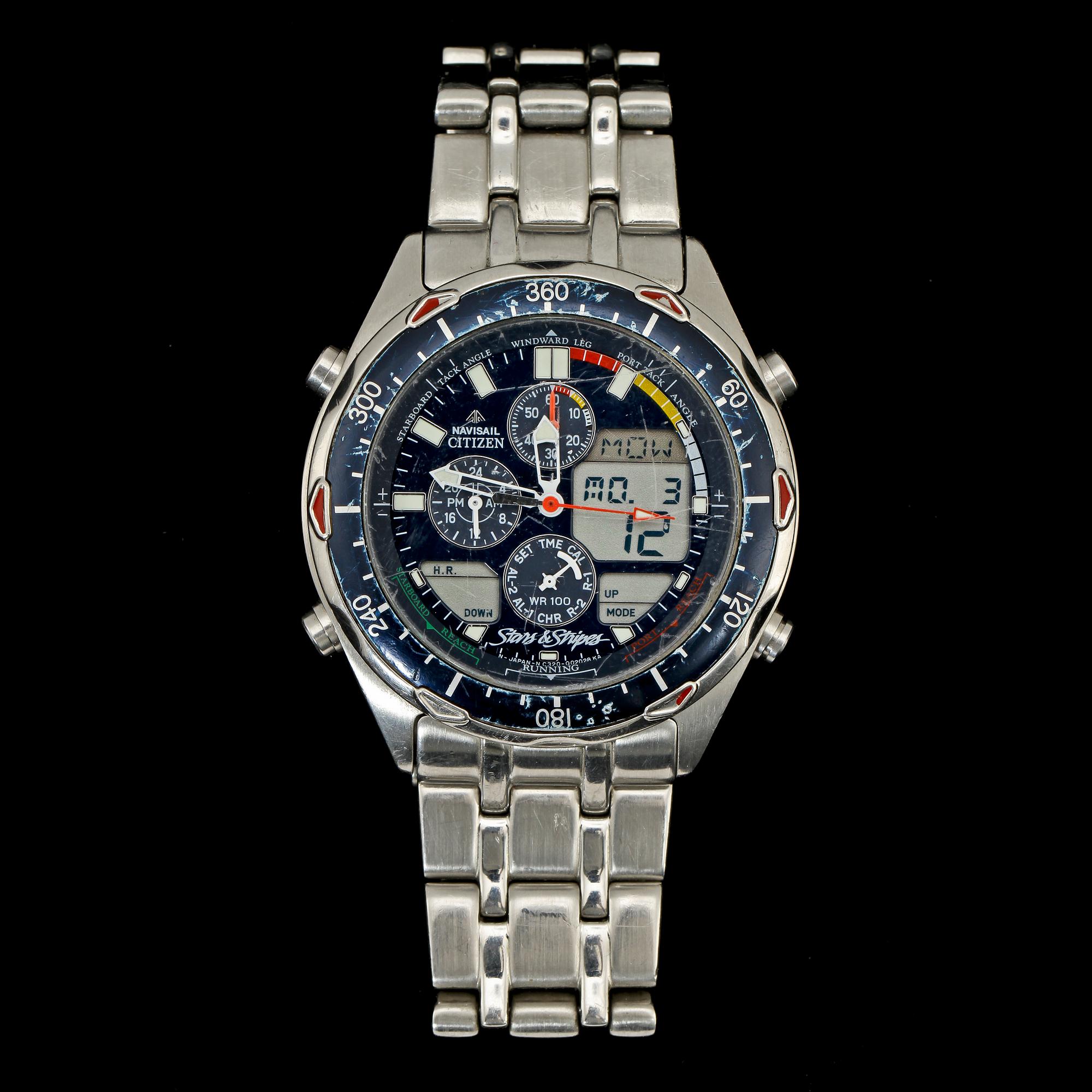 Citizen stars and stripes watch new arrivals