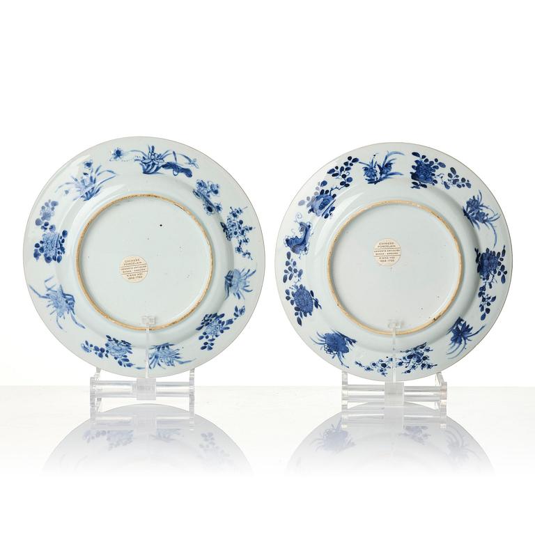 A set of six blue and white dishes, Qing dynasty, Kangxi (1662-1722).