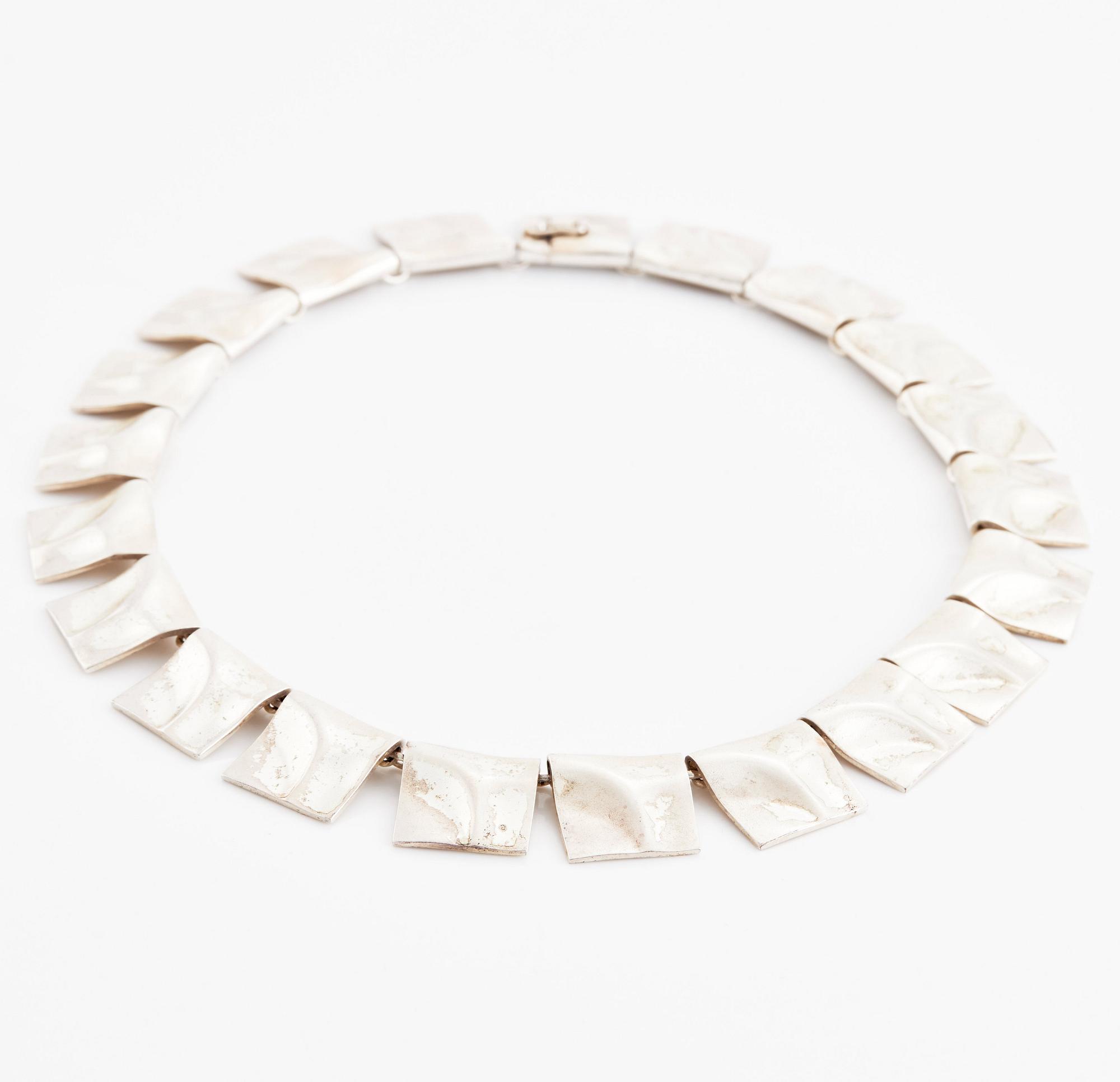 Björn Weckström, collier sterlingsilver "Galaktiska toppar", Finland 1985.