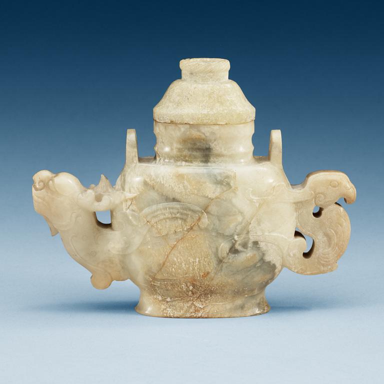 An archaistic nephrite ewer with cover, presumably late Qing dynasty (1644-1912).