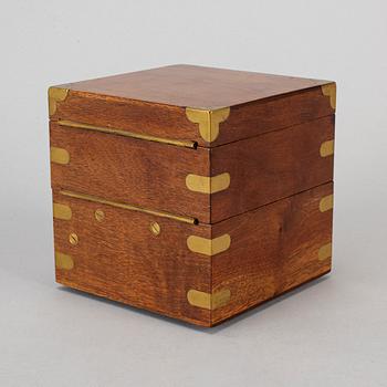 A Waltham 8 day marine chronometer deck clock, USA, early 20th Century.