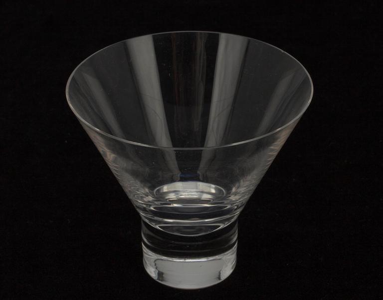 COCTAILGLAS, 12 st, "Aarne" formgiven av Göran Hongell  1948.