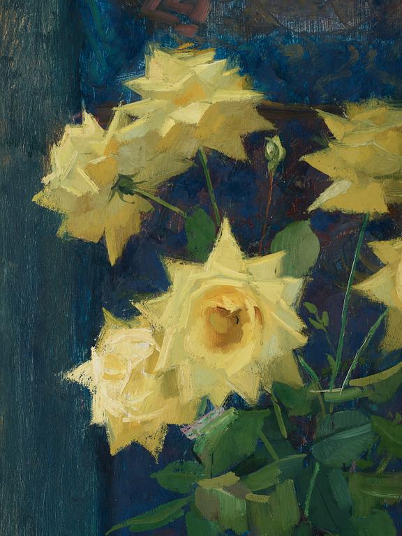 Olle Hjortzberg, Still life with yellow roses in a chinese urn.